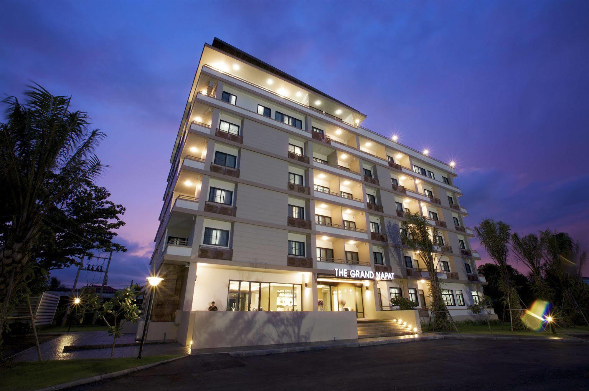 The Grand Napat Appart hôtel 4*